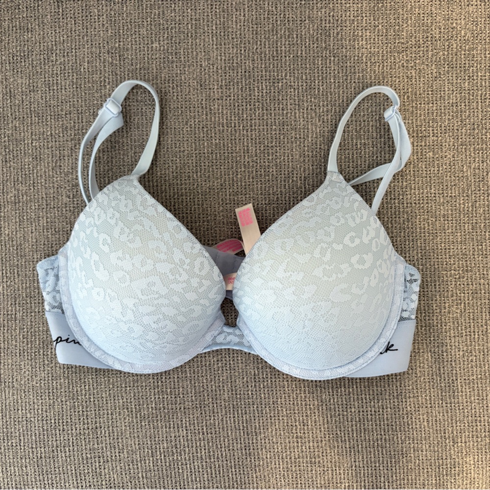 Victoria's Secret Light Blue Patterned Bra